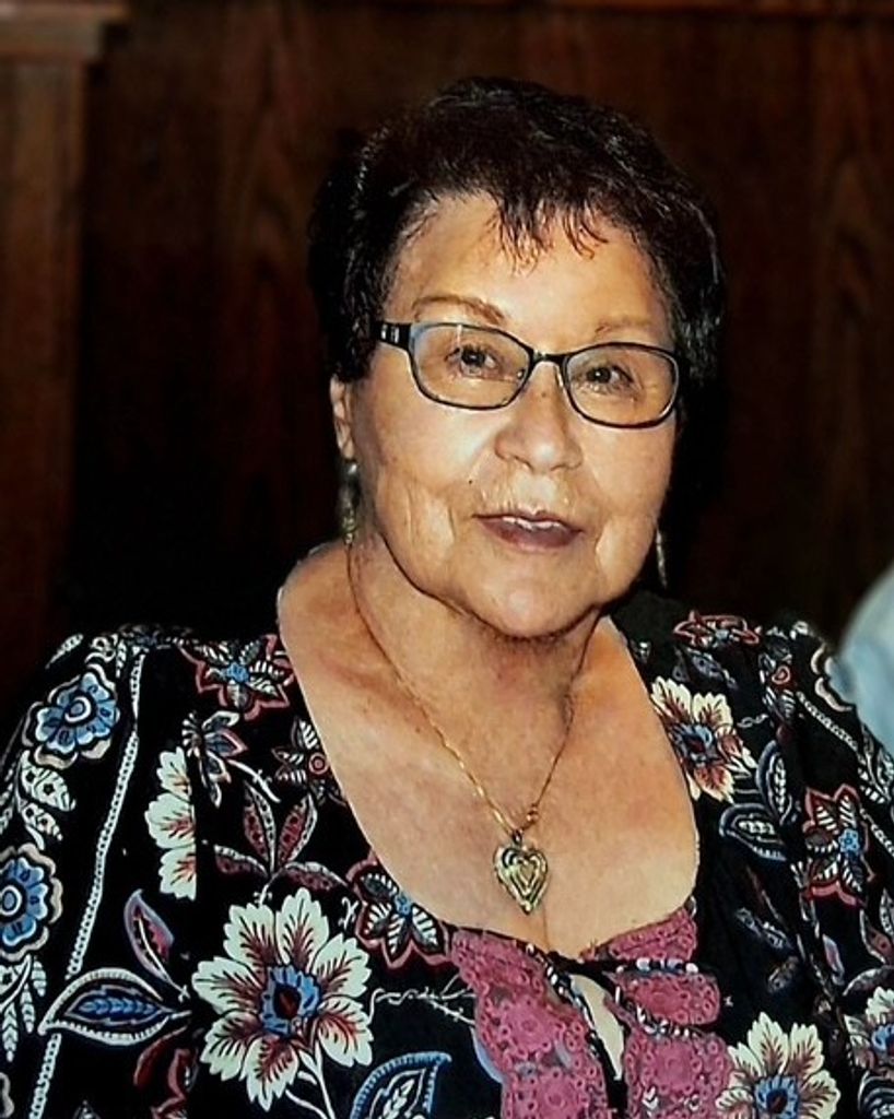 Maria 'Servie' Flores Profile Photo
