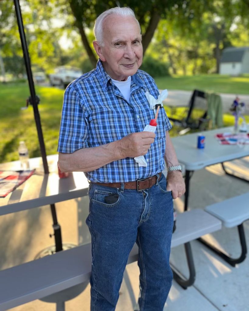 Willard Arden Lafler Profile Photo