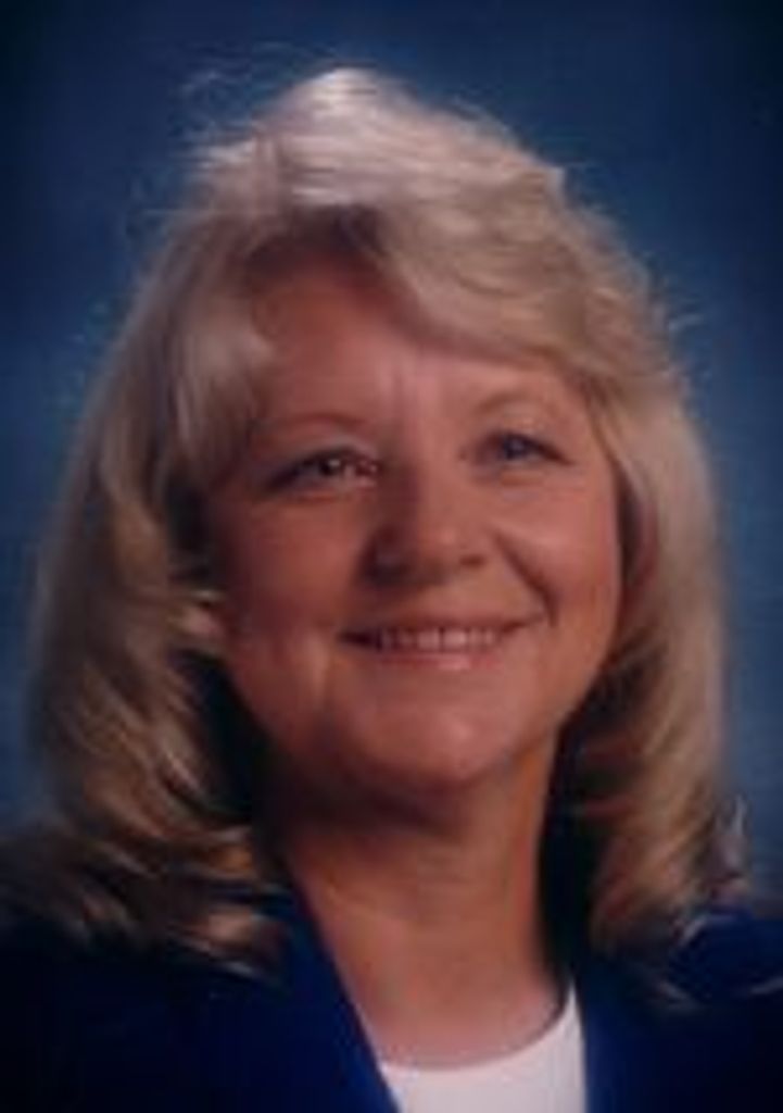 Sandra Poulin Profile Photo