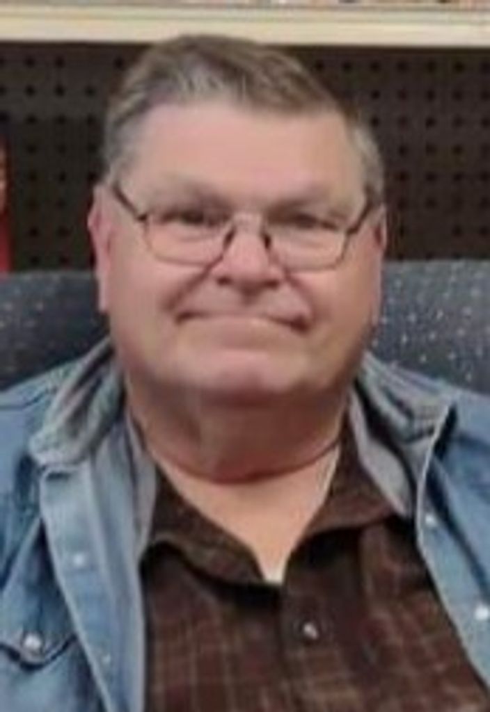 Paul Saunders