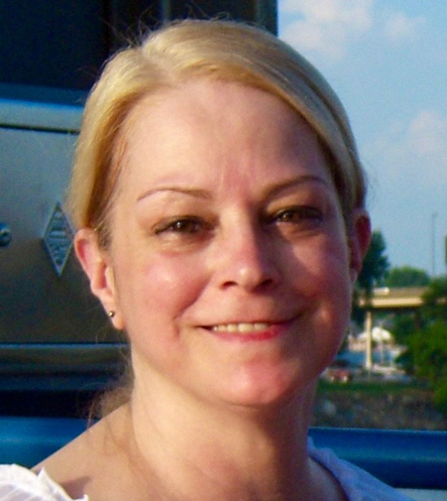 Shelley Lindsey Anders Profile Photo