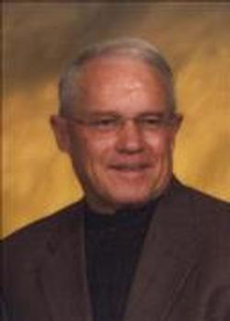 Robert "Bob" Eugene Smith