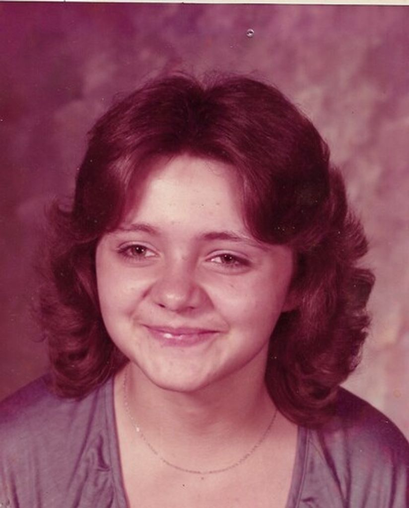 Sally Wiggins Thomas Profile Photo