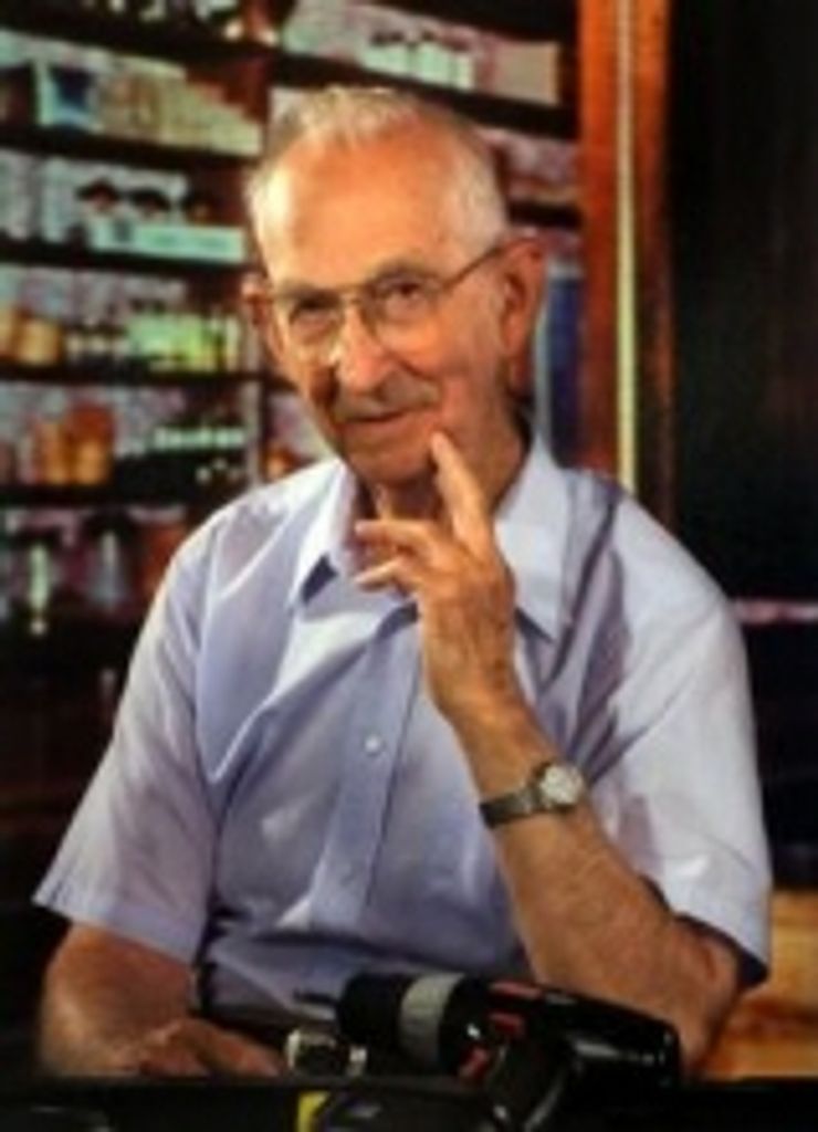 Fred Thomas