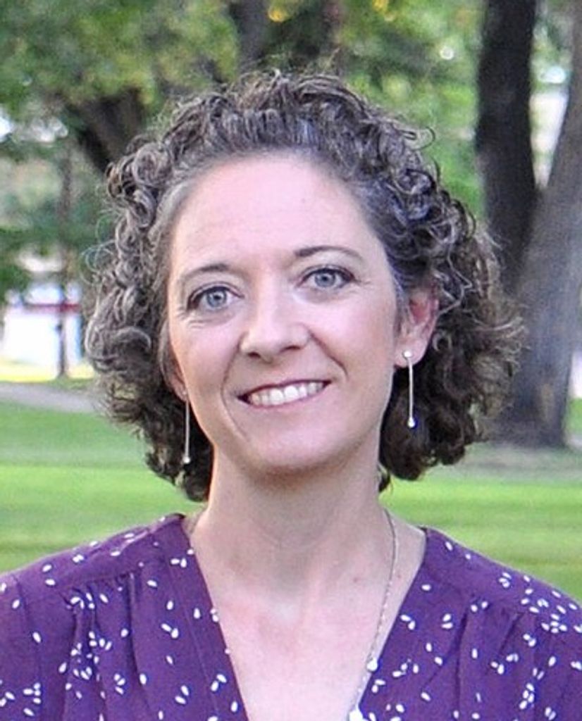 Julia Bennett Profile Photo