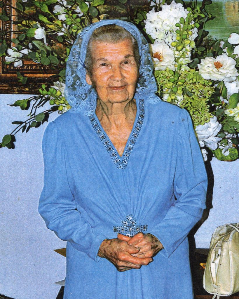 Elizabeth Loscutoff