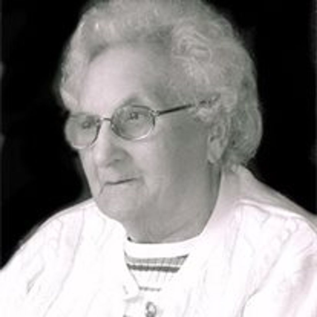Anna M. (Solaperto)  Dziemian