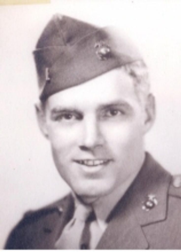 Robert Bob' B. Cahoon