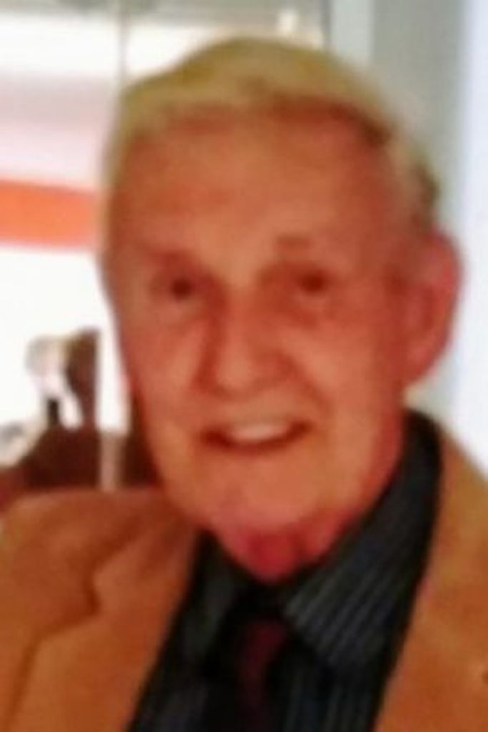 Cwo3 Raymond J (Ret.)  Andersen