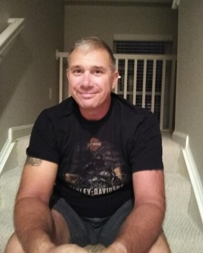 Patrick Jon Brozowski Profile Photo