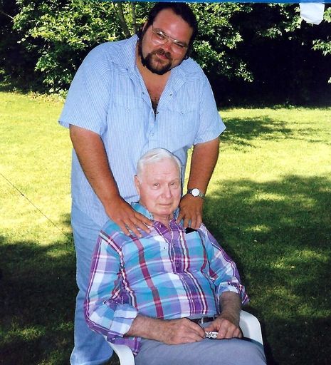 Jeffrey D. Lay photo gallery thumbnail 41 of 212