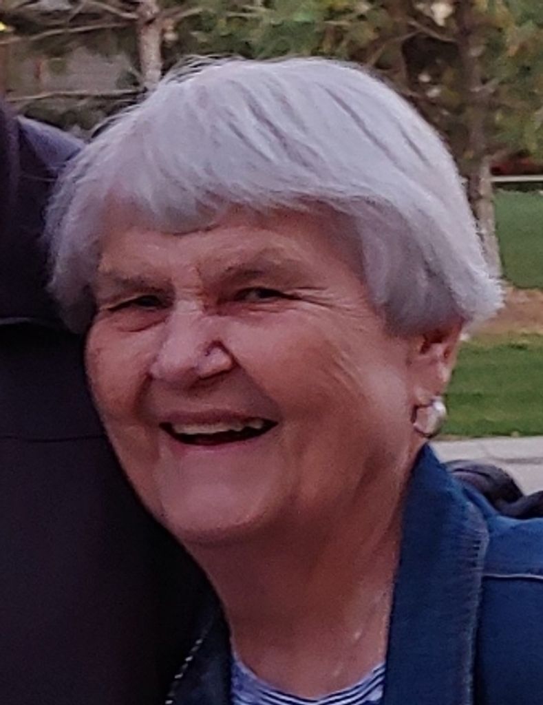 Dorothy M Klink