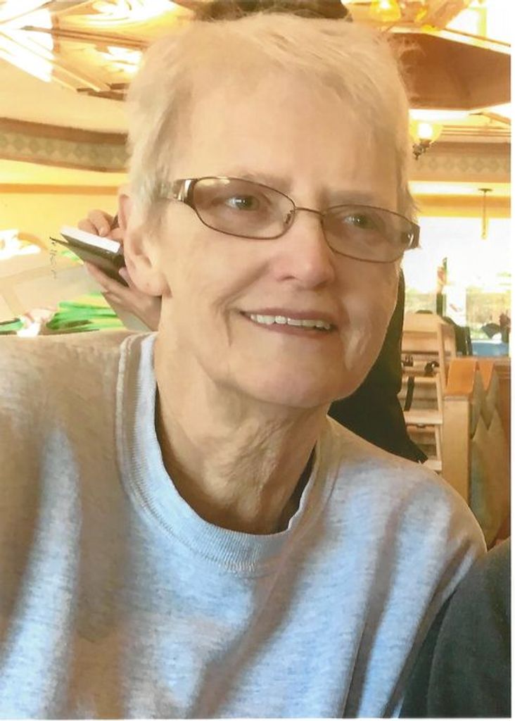 Roxanne M. (Reynolds)  Percey