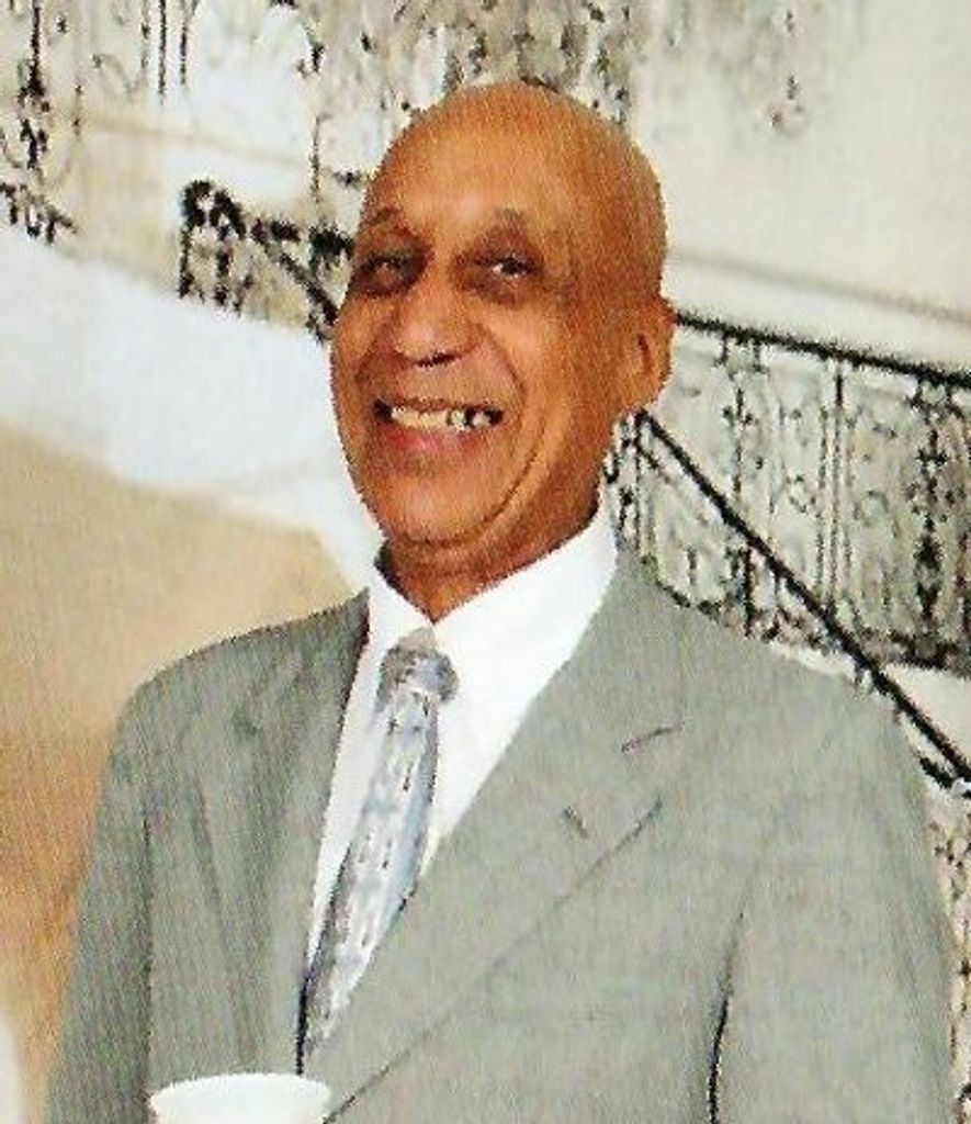 Louis Crowley Jr.