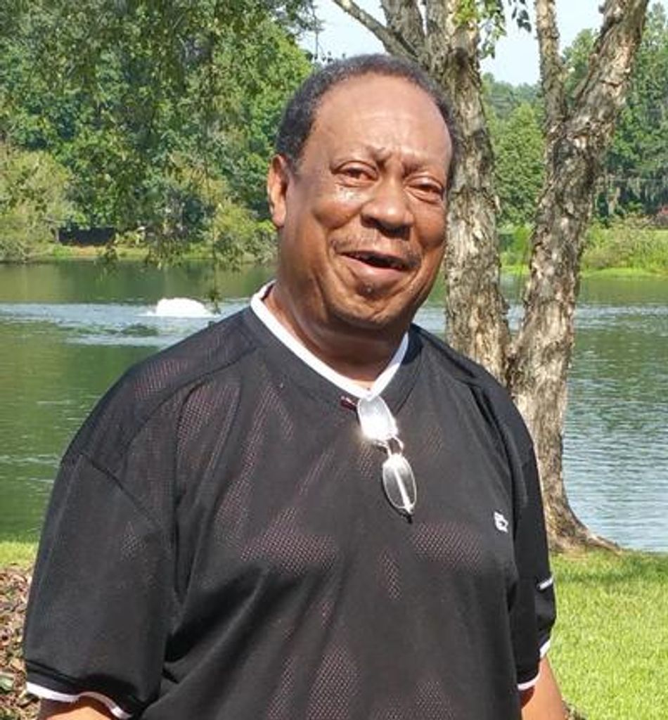 Thomas Lee Geathers Profile Photo