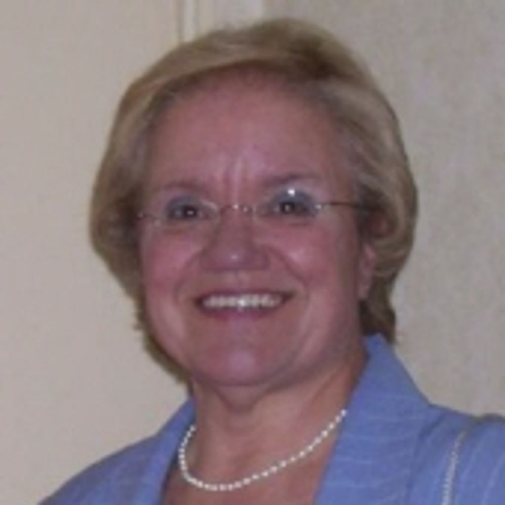 Carol A Gray