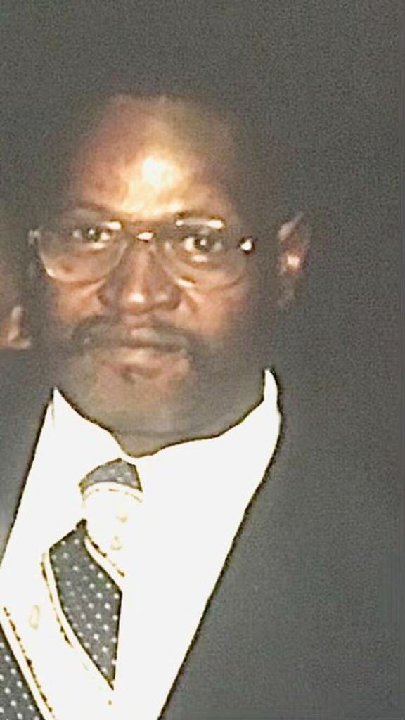 Essie James Moore, Jr Profile Photo