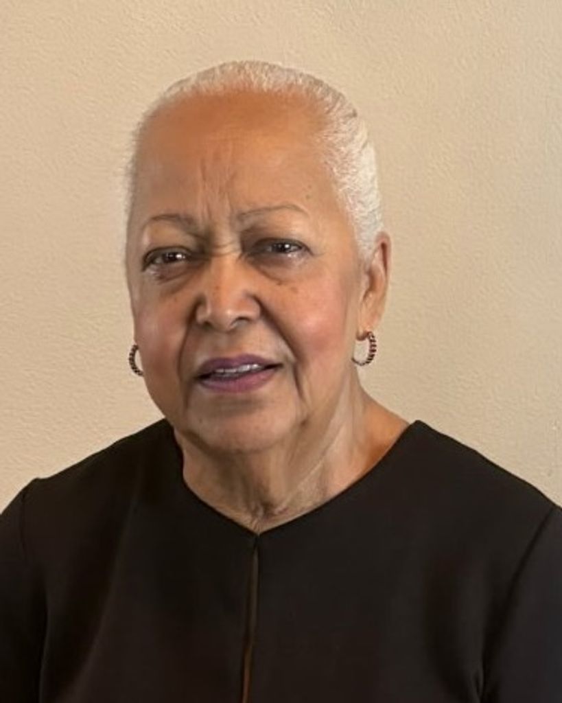 Yolanda Nieves