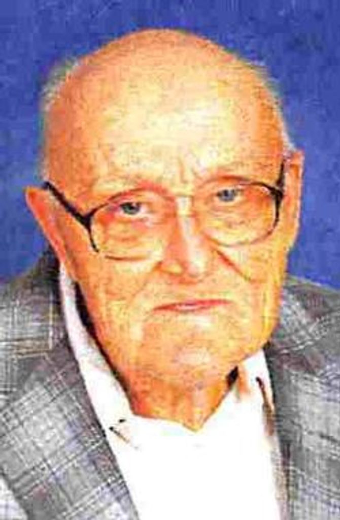 Roy D Wolter