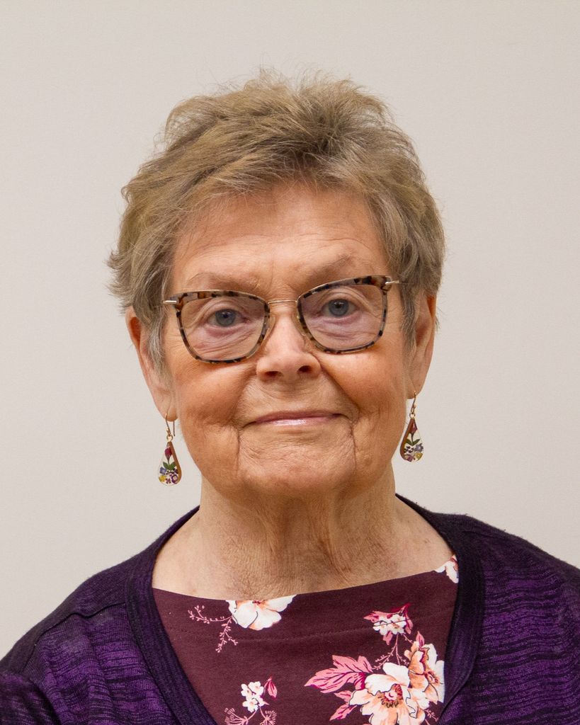 Suzanne Marie Voss Profile Photo