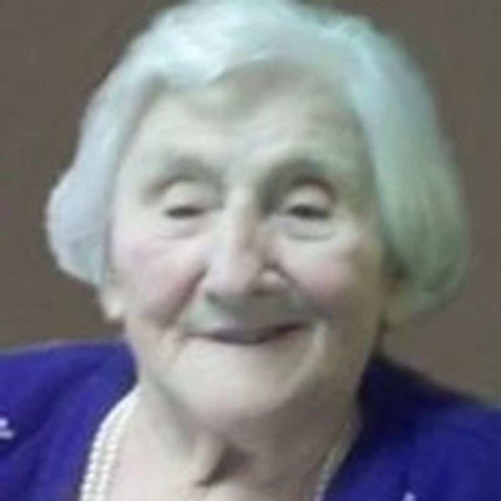 Violet M Mathews