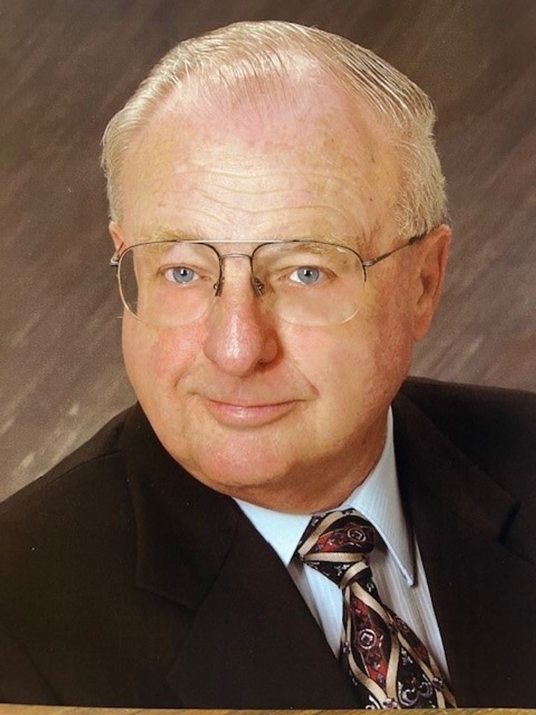 Bernard "Bernie" Francis Oakes Jr.