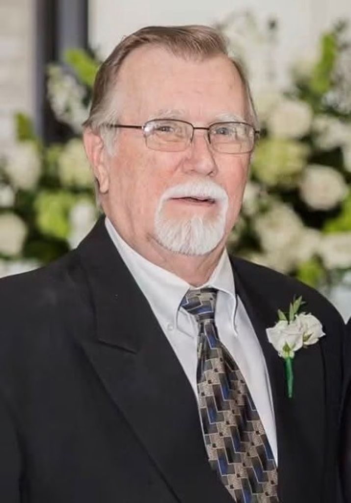 Donald Moore Profile Photo