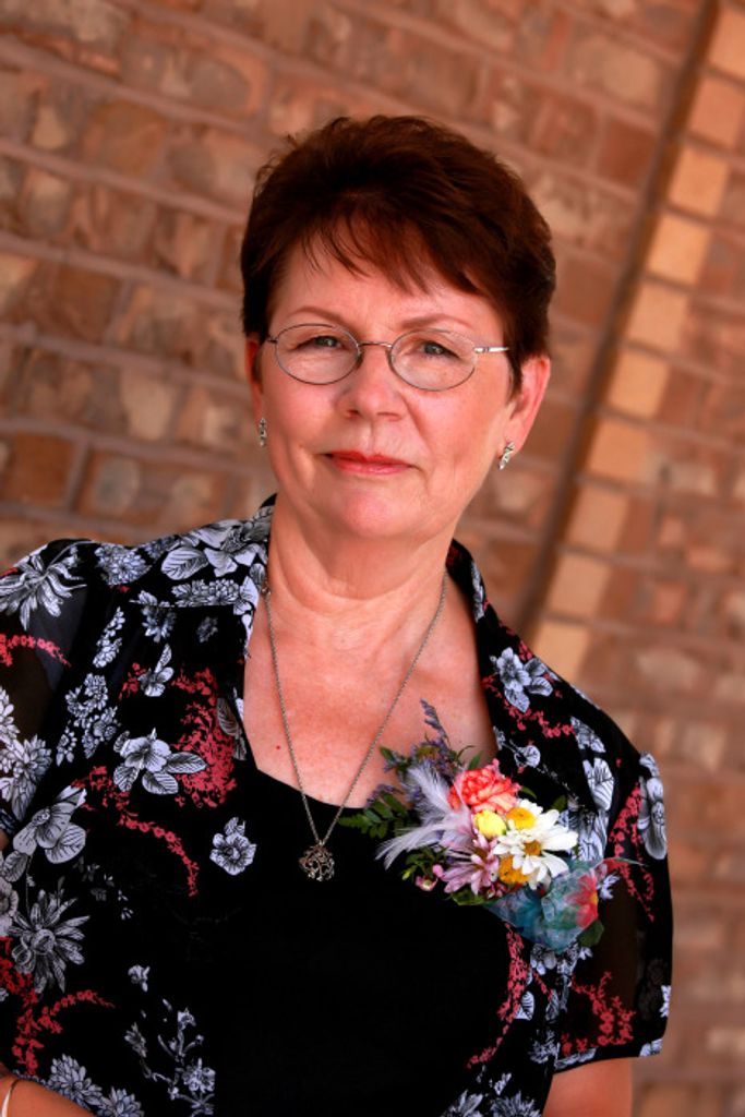 Holly Helm