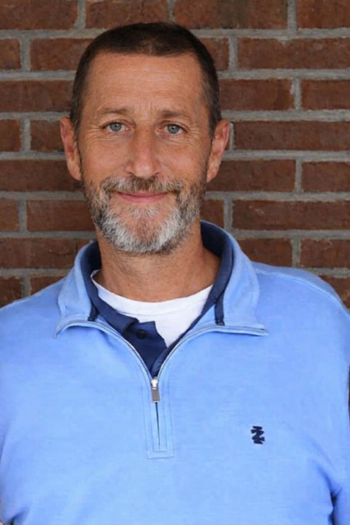 Bret Edward Hill Profile Photo