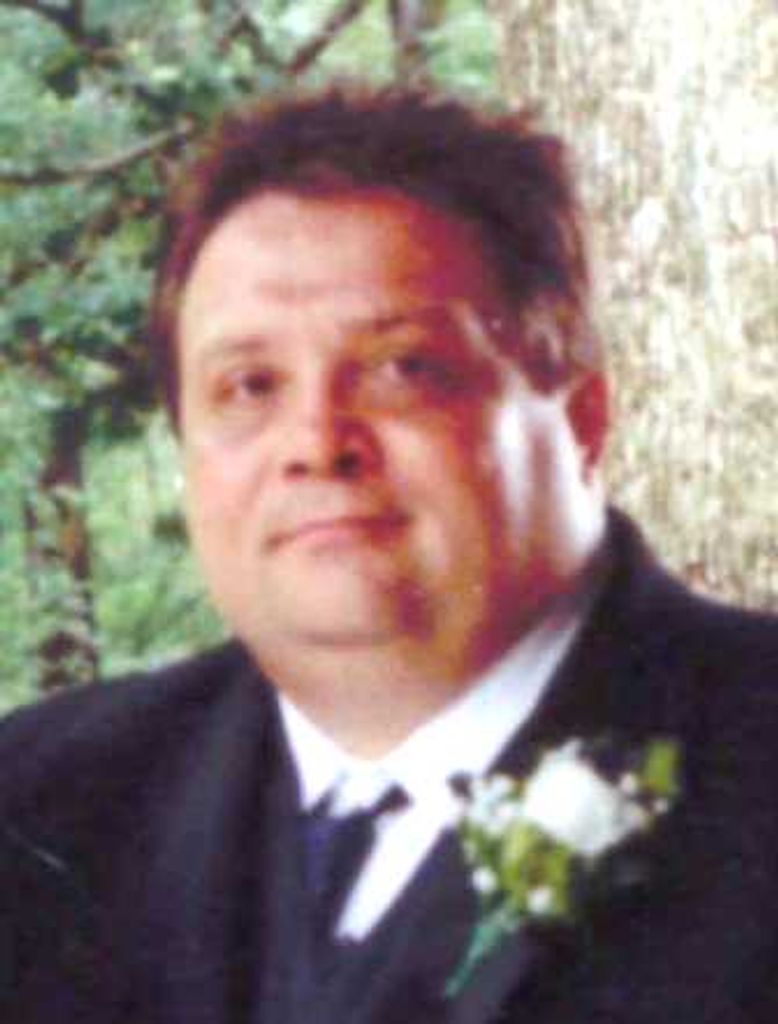 Donald L.  " Dj " Wells, Jr