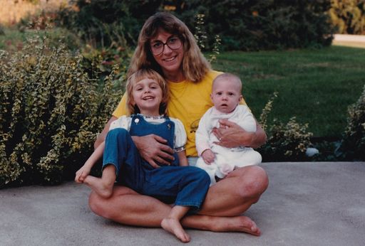 Lynn Humphrey Ellis photo gallery thumbnail 31 of 42