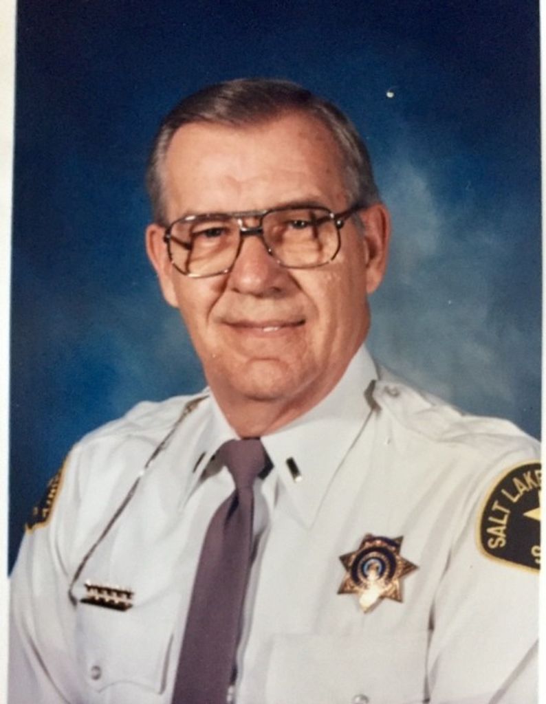 Ralph E Krueger