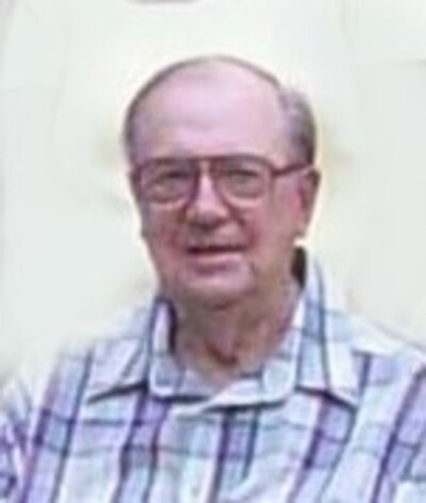 Thomas Mallard Profile Photo