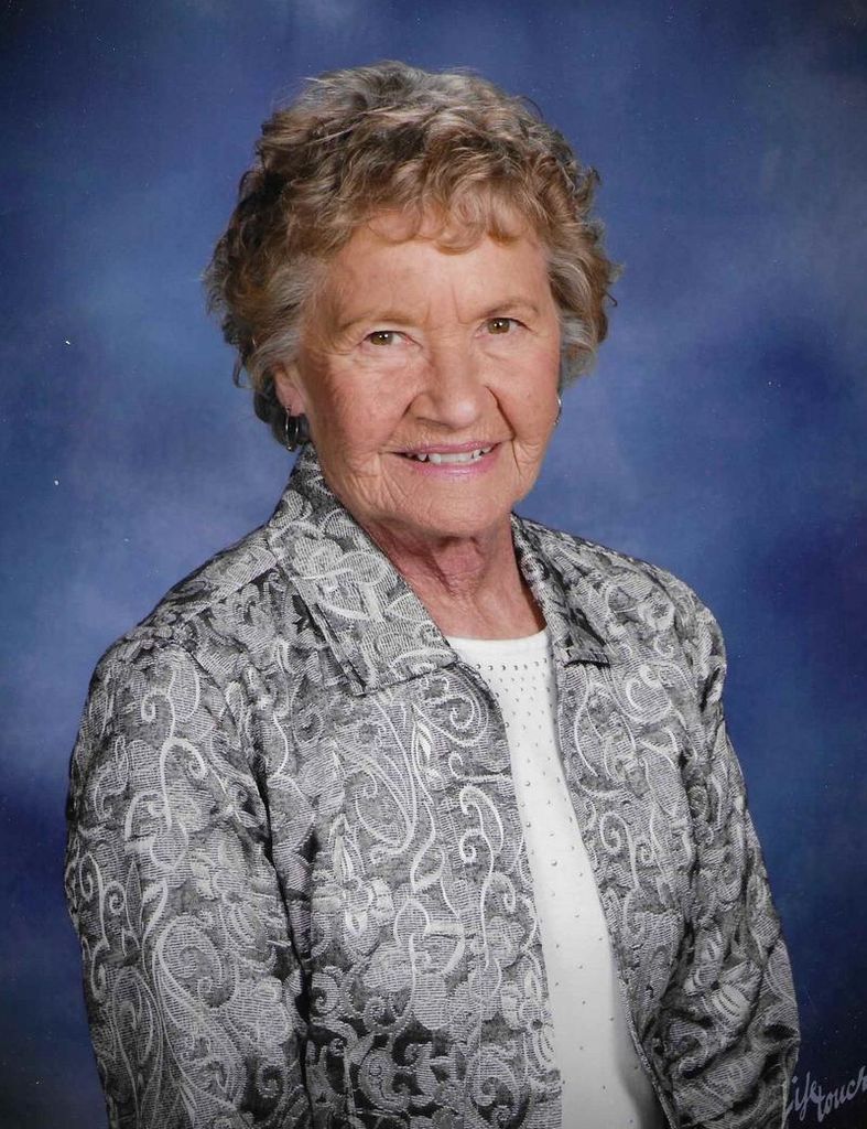 Angie Stoulil Profile Photo