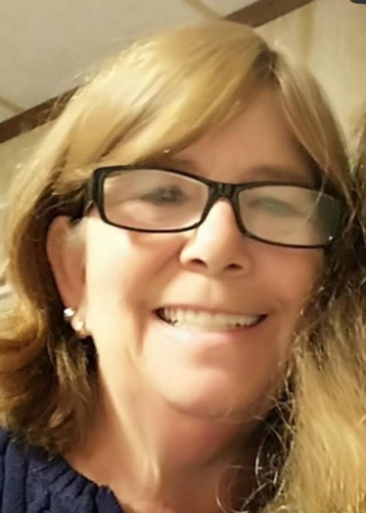 Vicki Schrom Profile Photo