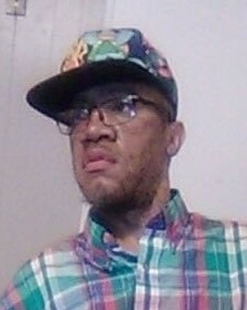 Dennis Lamont Plummer