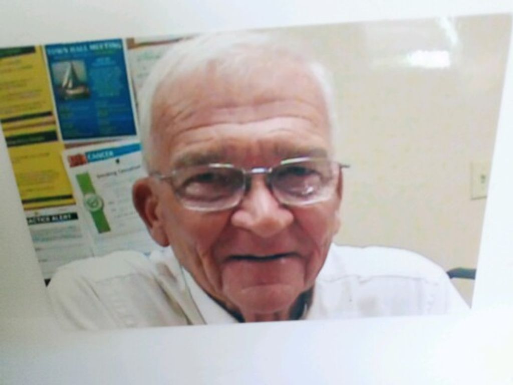 Amos John Van Sant Profile Photo