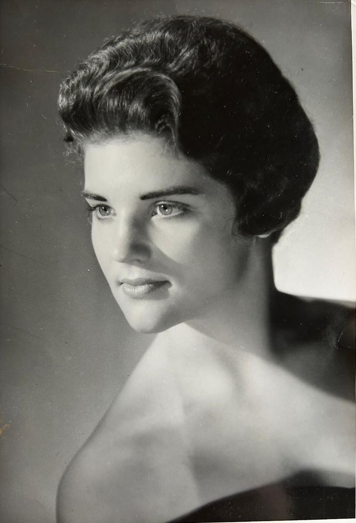 Sandra Davis Profile Photo