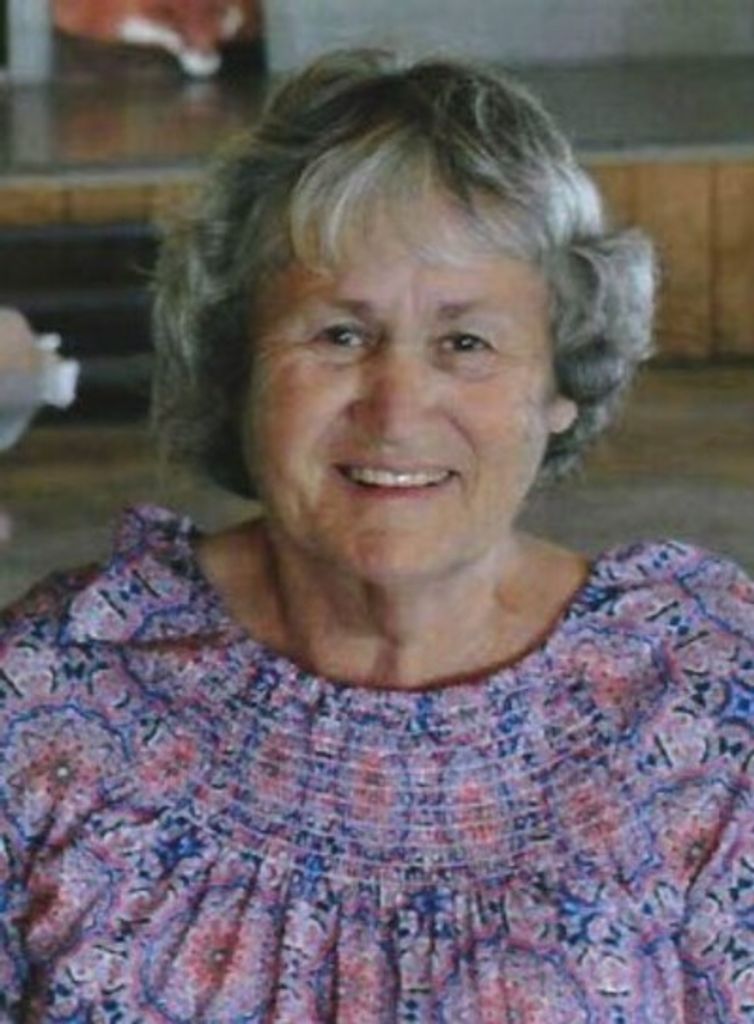 Carolyn Hoffstetter Profile Photo