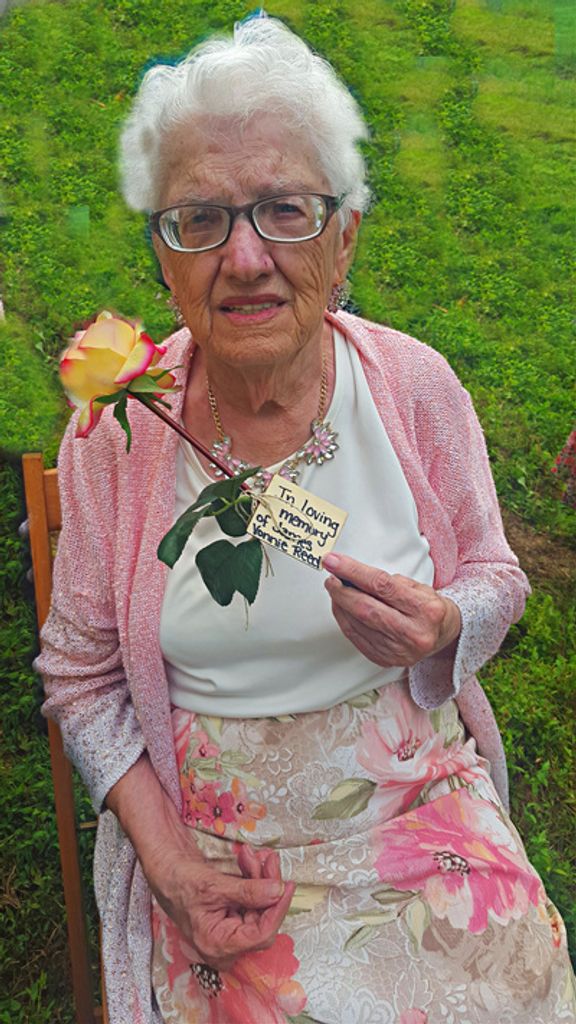 Estelle Tackett Reed Profile Photo