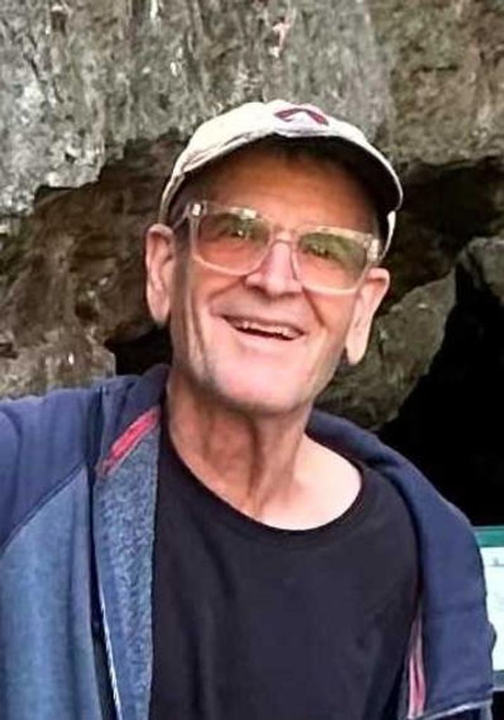 Michael Jasper Holland Profile Photo