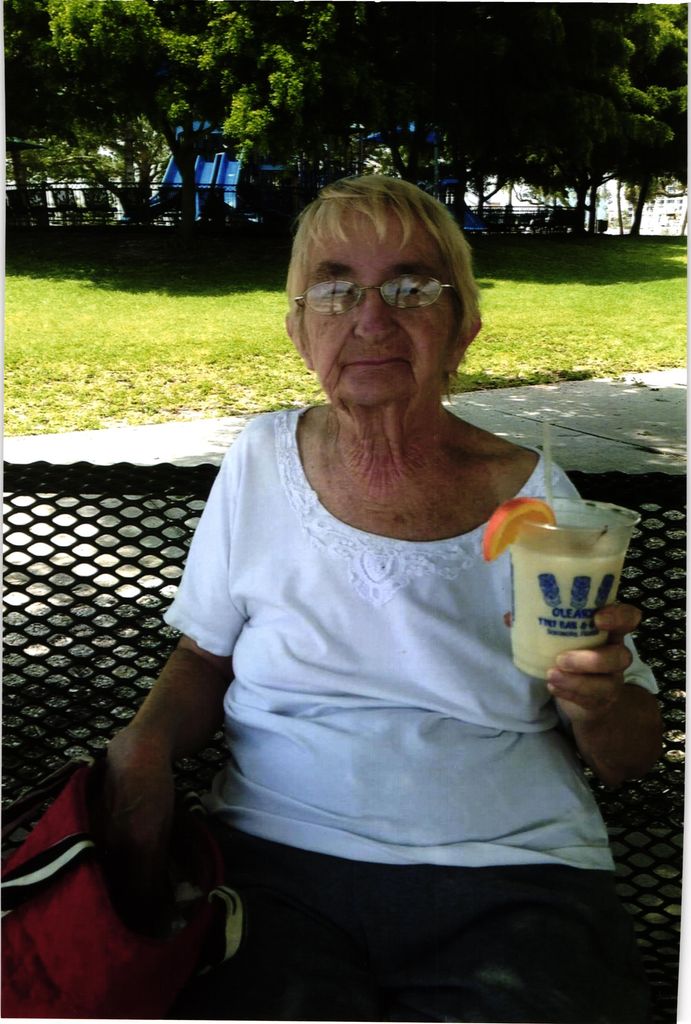 Evelyn Myra Carroll