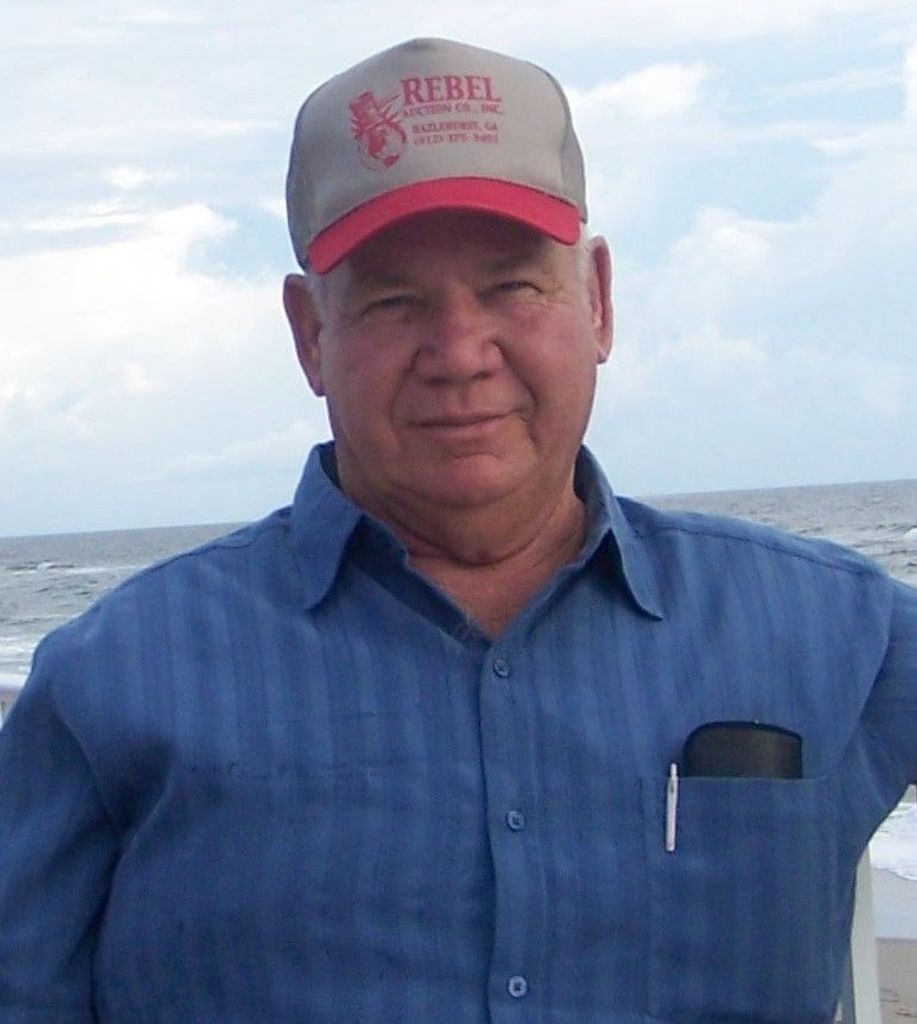 Roger  Ellis Barfield