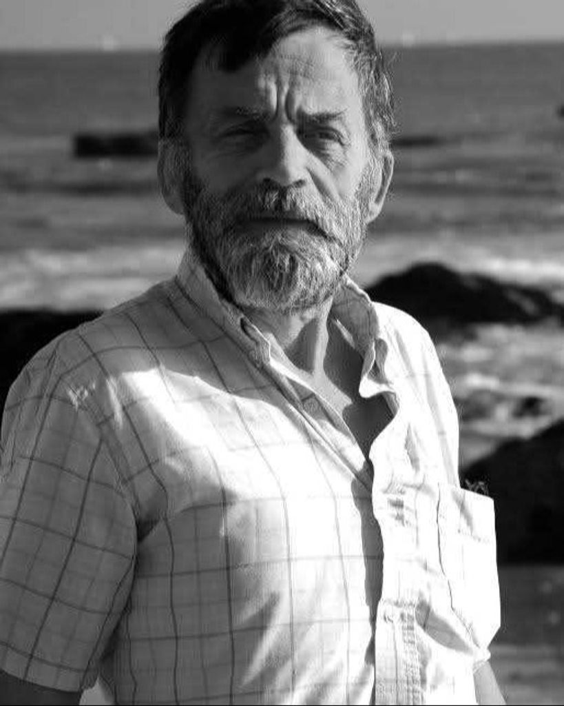 Laurence E Davis Profile Photo