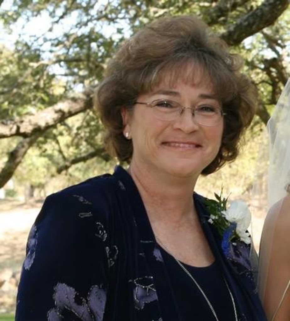 Janice Rae Neugebauer Profile Photo