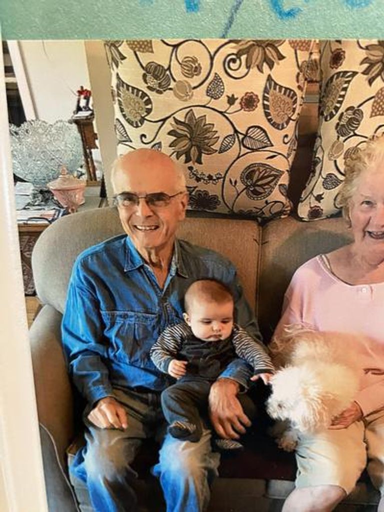 Robert E. Mehmet, Sr.