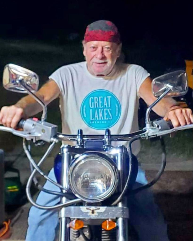 Lee Vitoux