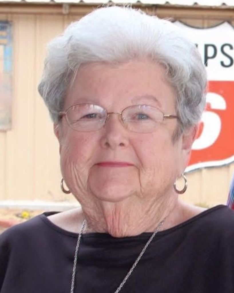 Wanda Leach (Plainview) Profile Photo