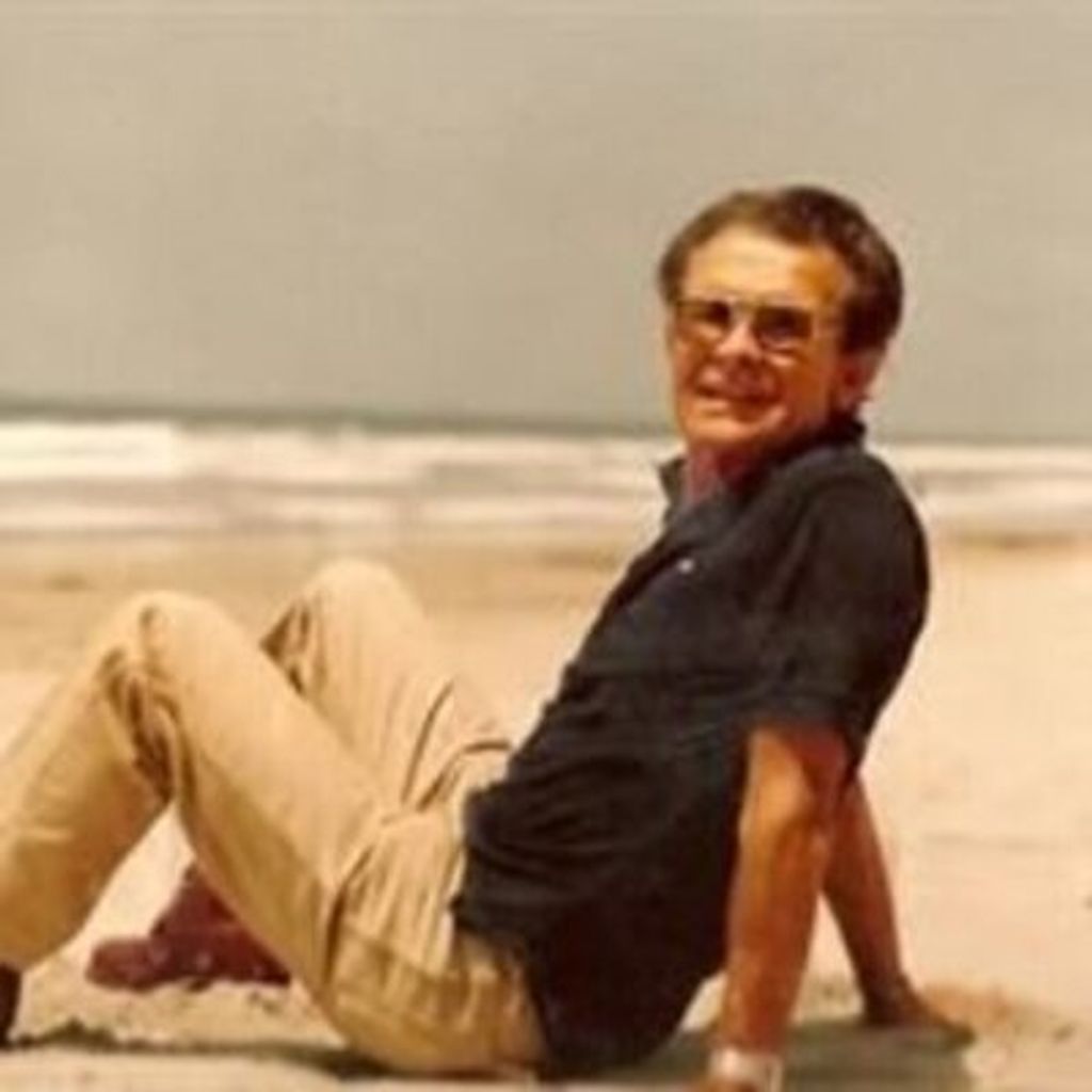 Walter Fred Schrumpf Profile Photo