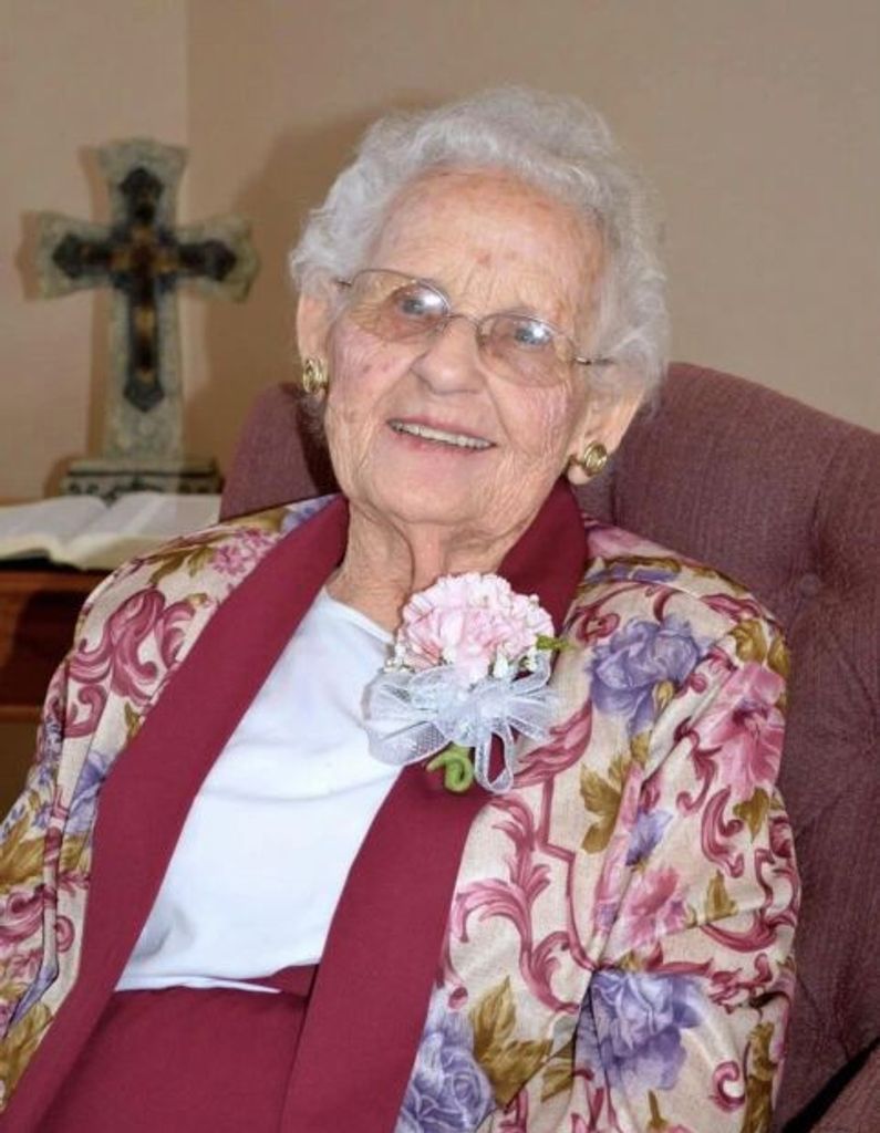 Betty M (Brown)  Willoughby Profile Photo